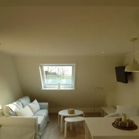 Apartment Hof Herzleuchten, Familie Groth *