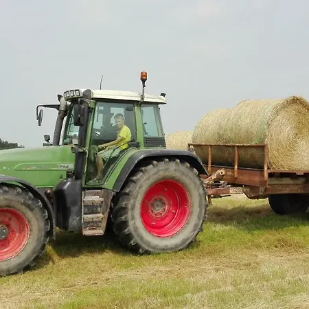 Hof Herzleuchten, Familie Groth